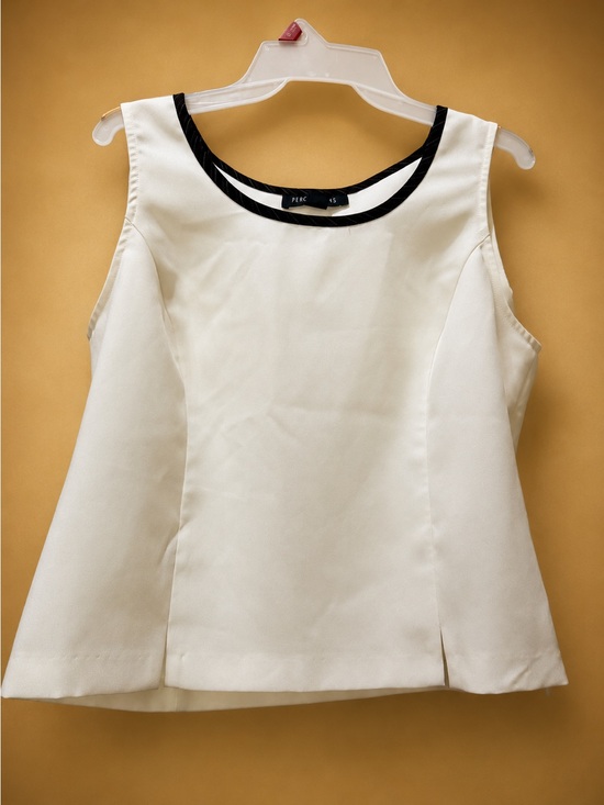 Perceptions Tops - Perceptions Ivory Sleeveless Shell with Black Neck Trim